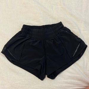Hotty Hot Low-Rise Lined Short 2.5"